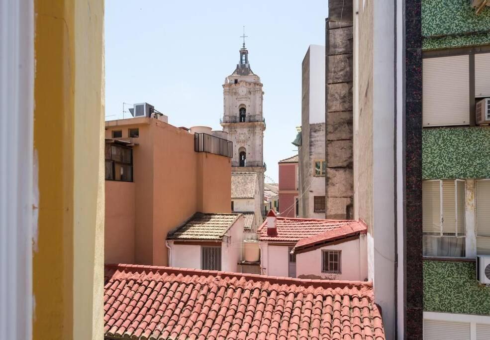 Sunny Malaga Apartments Room photo