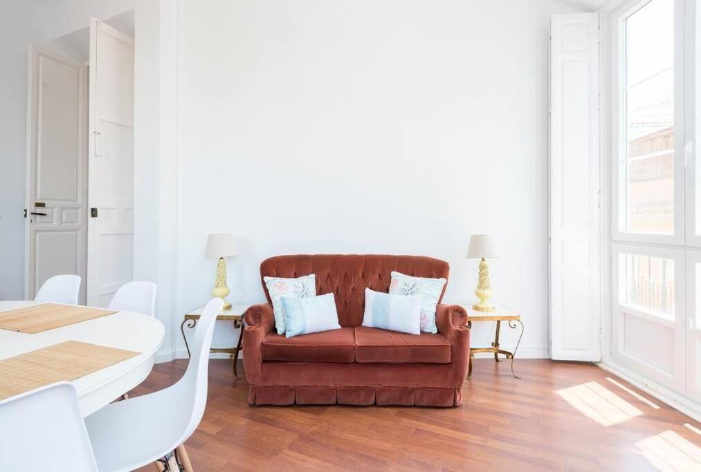 Sunny Malaga Apartments Room photo