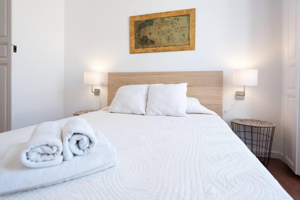 Sunny Malaga Apartments Room photo
