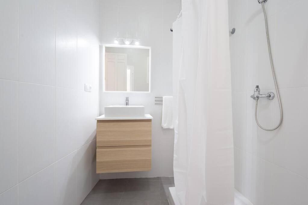 Sunny Malaga Apartments Room photo
